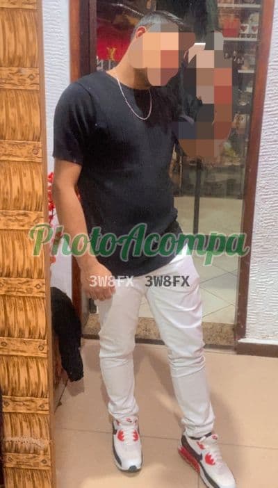 Acompanhante masculino em Taboão da Serra — beijo grego, foto 4 de Heitor