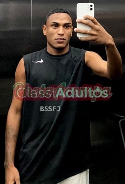 Acompanhante masculino imagem do anúncio em Macaé, foto de perfil