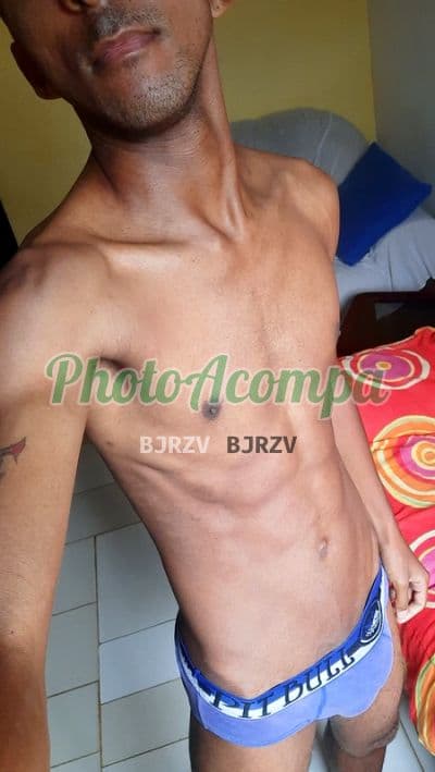 Acompanhante masculino em Vitória da Conquista — oral sem camisinha, foto 4 de Jeovane