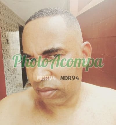 Acompanhante masculino em São Paulo com beijo grego (2) — Jonathan