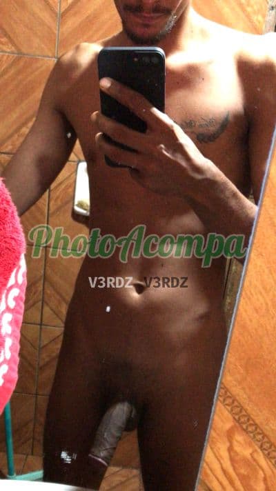 Acompanhante masculino em Goiânia — beijo na boca, foto 2 de Júnior