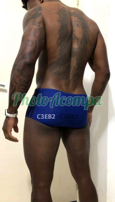 Acompanhante masculino em Jandira — beijo grego, foto 4 de Leo