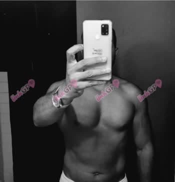 Acompanhante masculino em São Paulo com garganta profunda (2) — Lucas
