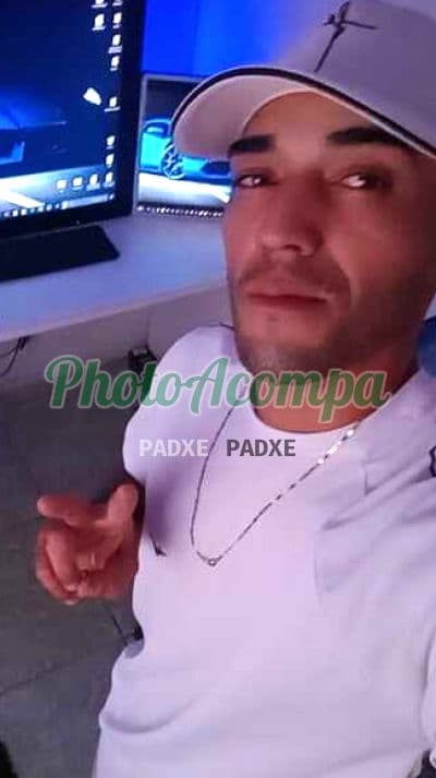 Acompanhante masculino em Ibirité — beijo na boca, foto 2 de Marlon