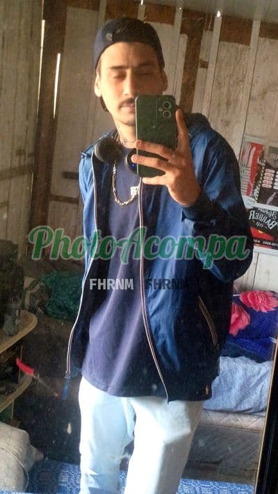 Foto 4: Acompanhante masculino em Curitiba — beijo na boca, Matheus