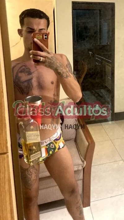 Acompanhante masculino imagem do anúncio em Guarapari