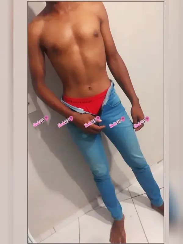 Moreninho — acompanhante masculino em Juazeiro