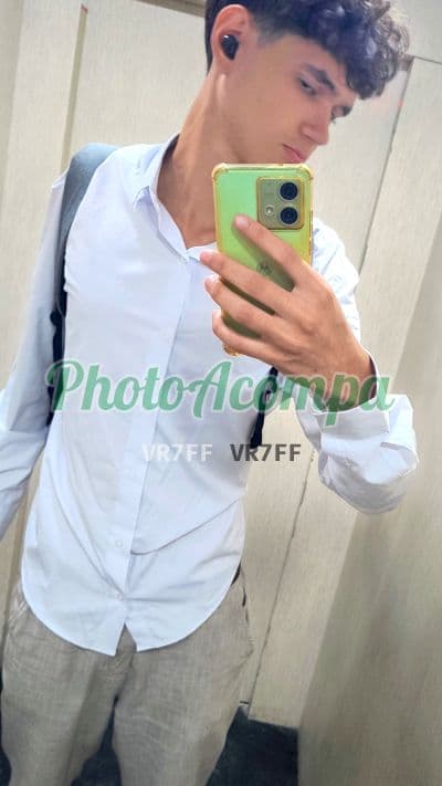 Acompanhante masculino em São Paulo — beijo na boca, foto 2 de Pedro
