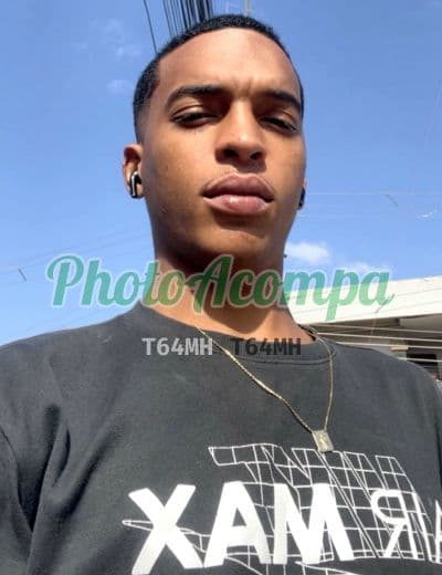 Foto 2: Acompanhante masculino em Rio de Janeiro — beijo na boca, Pedro