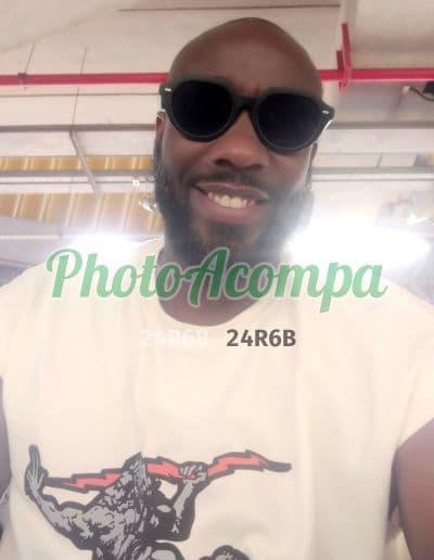 Acompanhante masculino foto verificada em Salvador, foto 3 de Preto