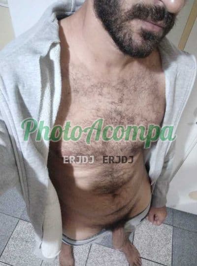 Acompanhante masculino em Fortaleza com beijo grego (4) — Rafael