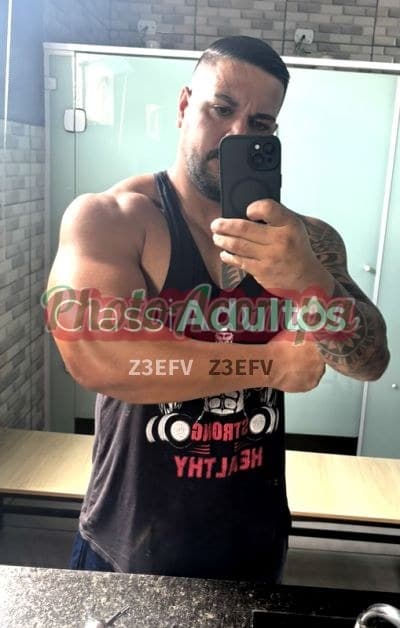 Acompanhante masculino imagem do anúncio em São Paulo, foto de perfil