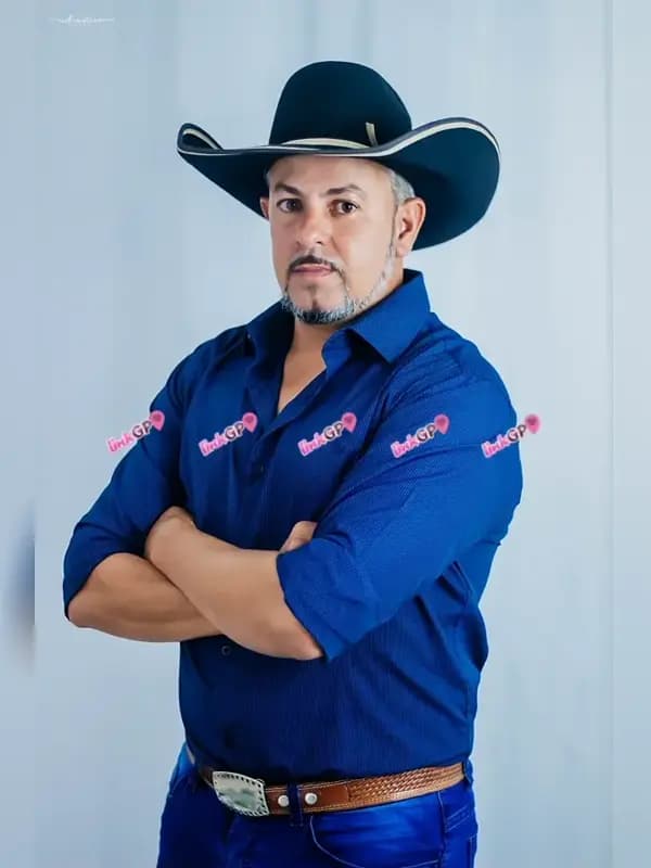 Ricardo — acompanhante masculino em Guarapari
