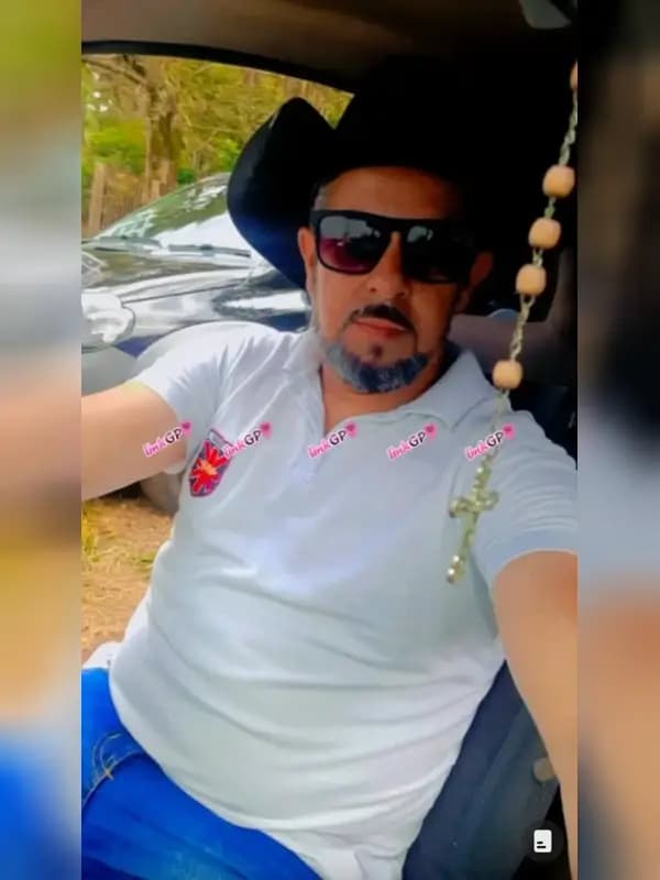 Acompanhante masculino foto verificada em Guarapari, foto 3 de Ricardo