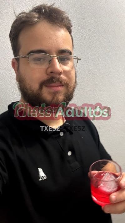 Roberto — acompanhante masculino em Americana