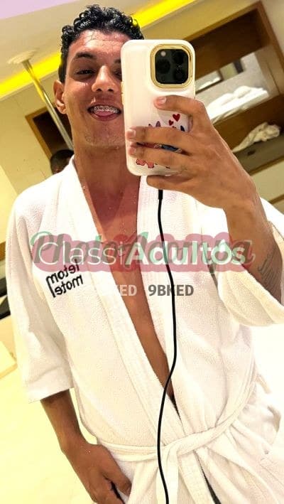 Vitinho — acompanhante masculino em Araruama