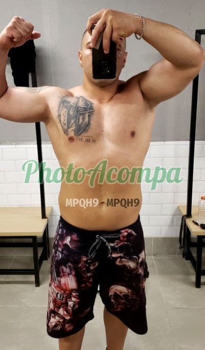 Foto 4: Acompanhante masculino em Brasília — beijo na boca, Washington