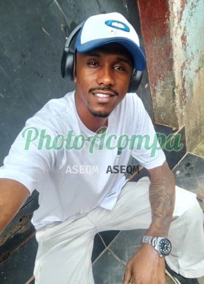Acompanhante masculino em Taboão da Serra — beijo grego, foto 2 de Xavier