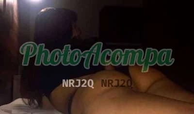 Travesti acompanhante em Itaquaquecetuba com beijo na boca (6) — Bella