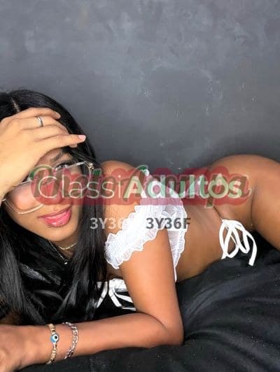 Bella, 21 anos — travesti em Rio de Janeiro
