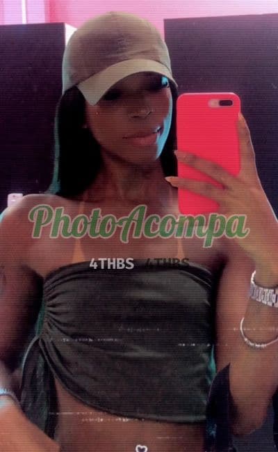 Travesti acompanhante em Rio de Janeiro com beijo na boca (6) — Bia