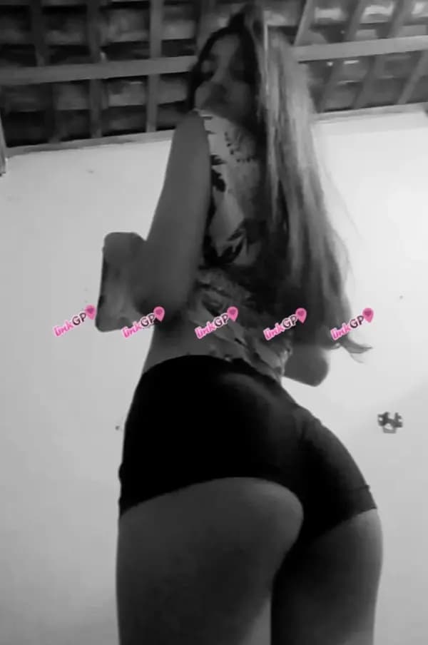 Bruna — travesti em Gravatá
