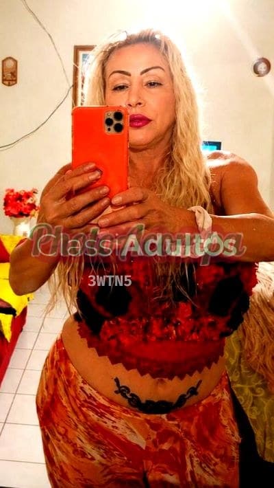 Crystal — travesti em Limoeiro