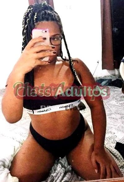 Emilly — travesti em Guarujá
