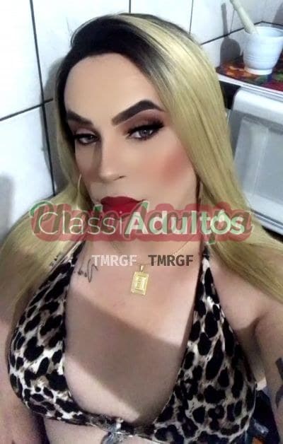 Hellen — travesti em Guarulhos