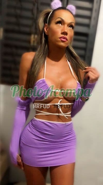 Travesti acompanhante em Ribeirão Preto com beijo grego (4) — Japah