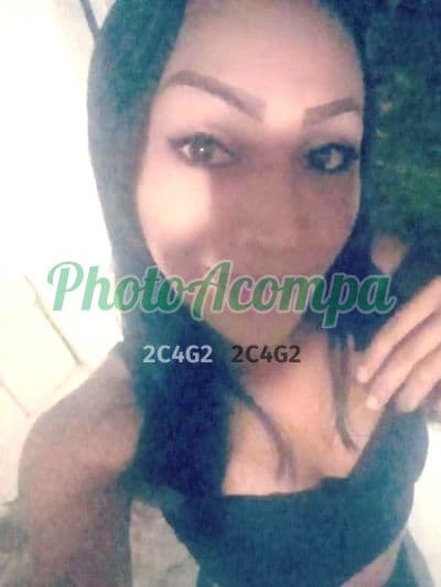Travesti acompanhante em Manaus com beijo na boca (2) — Jennifer