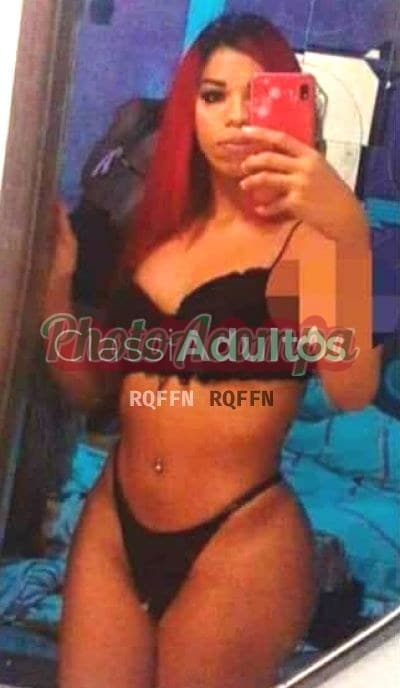 Jhenifer — travesti em Araras