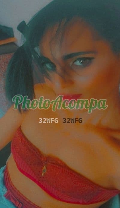 Travesti acompanhante em Lauro de Freitas — beijo na boca, foto 6 de Júlia