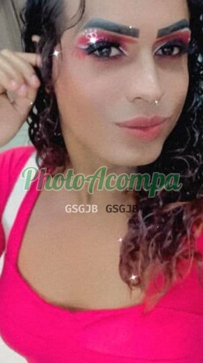 Travesti acompanhante em Barretos com beijo na boca (4) — Juliia