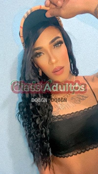 Karine — travesti em Uberlândia
