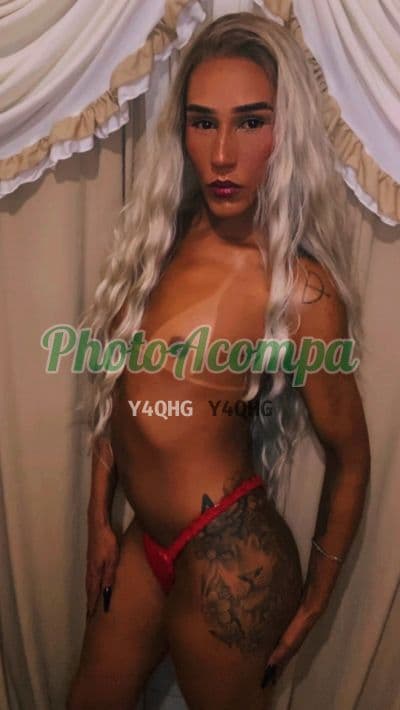 Travesti acompanhante em Rio de Janeiro — beijo na boca, foto 2 de Lara