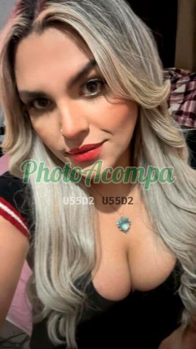 Travesti acompanhante em Gravatá — beijo na boca, foto 2 de Laryssa