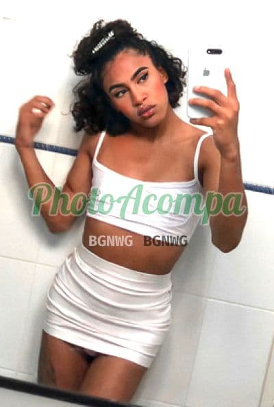 Travesti acompanhante foto real em Guarujá — Laura, foto 2
