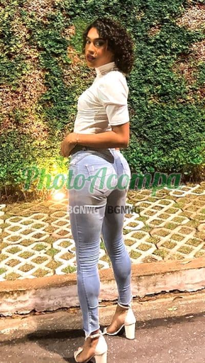 Travesti acompanhante foto sem retoque em Guarujá — Laura, foto 5