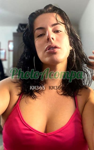 Foto 2: Travesti acompanhante em Guaxupé — beijo grego, Luanna