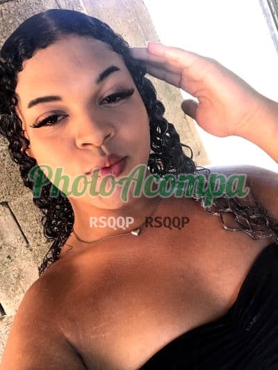 Travesti acompanhante em Mogi das Cruzes com beijo na boca (6) — Luara
