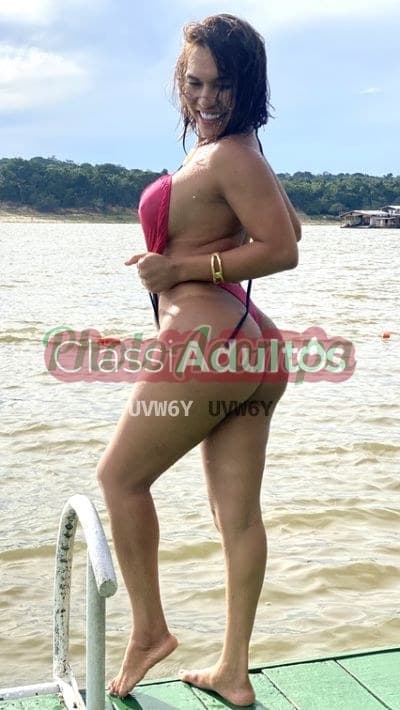 Luna — travesti em Manaus