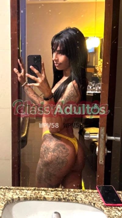 Luna — travesti em Fortaleza (luna)