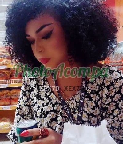 Travesti acompanhante em Fortaleza com garganta profunda (4) — Luxúria