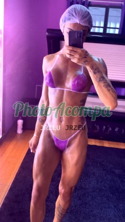 Travesti acompanhante em Mogi das Cruzes — beijo grego, foto 2 de Maitê