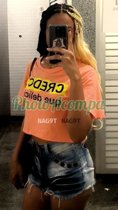 Foto 4: Travesti acompanhante em Simões Filho — oral sem camisinha, Merlina