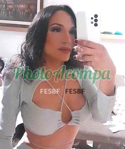 Foto 4: Travesti acompanhante em Patos de Minas — beijo grego, Mirella