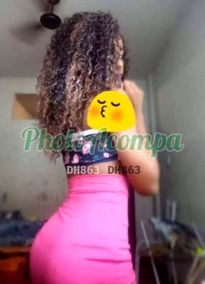 Travesti acompanhante em Niterói — garganta profunda, foto 4 de Morena