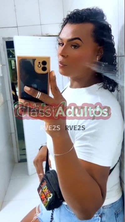 Nathy — travesti no Rio de Janeiro