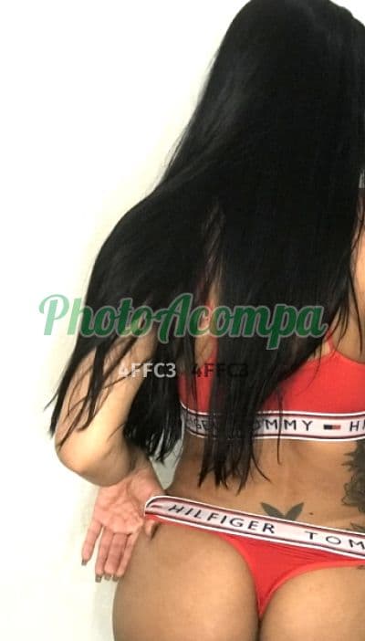 Travesti acompanhante em Uberaba — oral natural, foto 4 de Nicolly